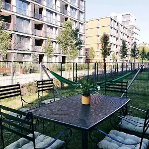 Near Airport Cybernetyki Гостевой дом