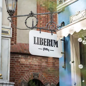 liberum-guest-house.gdanskhotel.org/